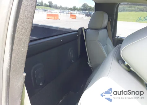 2016 Chevrolet Silverado 1500 Wt z USA, uszkodzony, nr VIN 1GCNKNEHXGZ213832